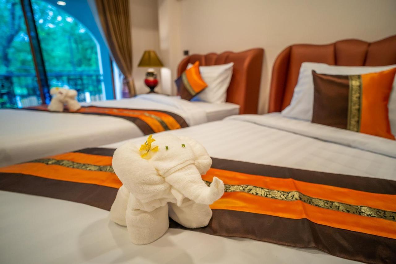 Siri Nakornpink Chiang Mai Hotel Sha Plus Exterior photo